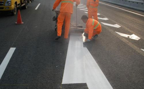 富蕴丙烯酸标线涂料